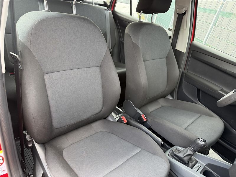 Škoda Fabia III 1.0 MPI Active - fotka 12 z 16