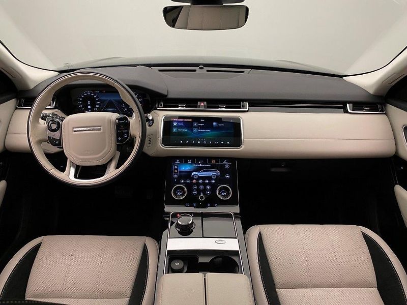 Land Rover Range Rover Velar (2018) - fotka 32 z 40