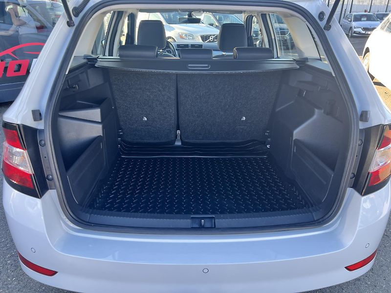 Škoda Fabia Drive 1.0TSi 81kw DSG TEMPOMAT - fotka 28 z 46