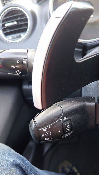 Peugeot 3008 (2012) - fotka 25 z 32