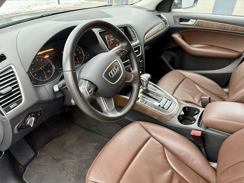 Audi Q5 (2013) 2.0TFSI QUATTRO AUTOMAT KŮŽE! - fotka 12 z 20