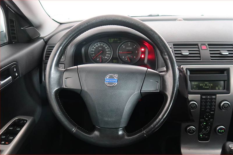 Volvo S40 (2008) 2.0 D, po STK, za skvělou cenu - fotka 15 z 15