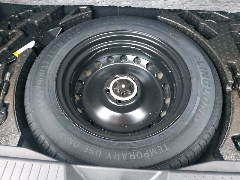 Nissan Qashqai 1.3T mHEV AT,2WD, SKLADEM - fotka 27 z 27