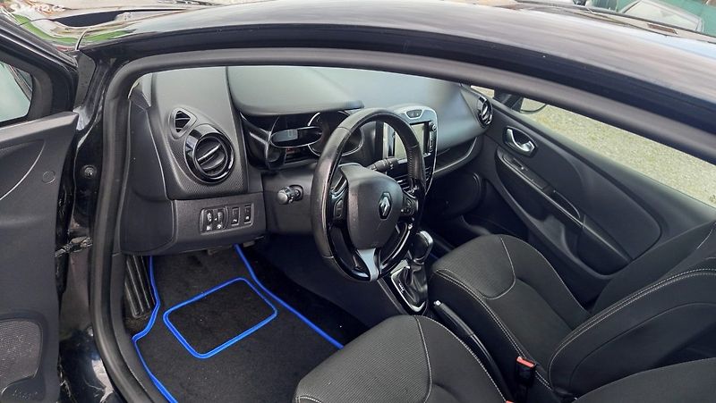 Renault Clio (2016) - fotka 18 z 32