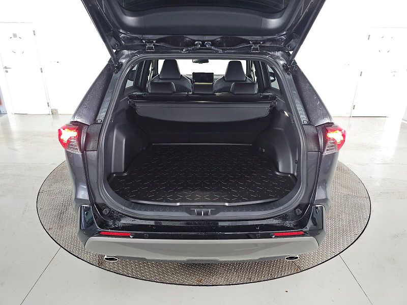 Toyota RAV4 (2025) 2.5HEV 222k 4X4 SELECTION - fotka 31 z 31