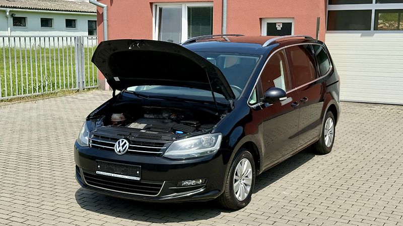 Volkswagen Sharan (2012) 2.0TDi*103kW*7MÍST*BLUE-MOTION - fotka 23 z 26