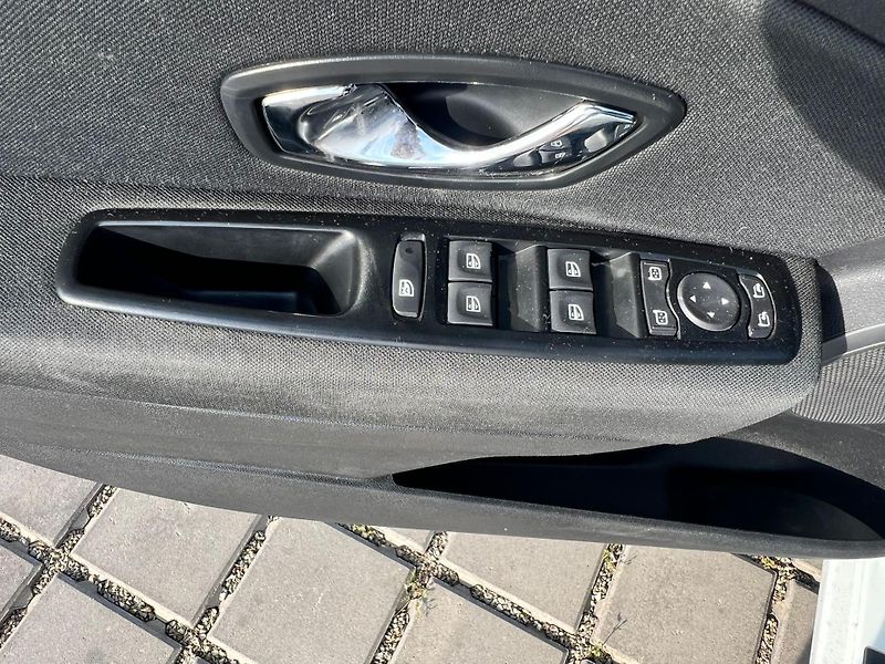 Renault Mégane (2016) Renault Megane combi - fotka 8 z 9