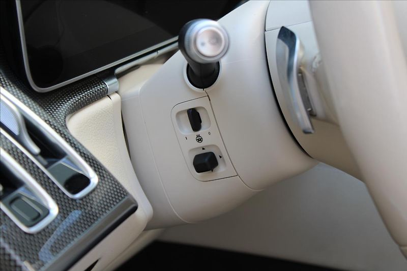 Mercedes-Benz Třídy S 350d 4M/PANO/HUD/360°/CZ - fotka 21 z 50