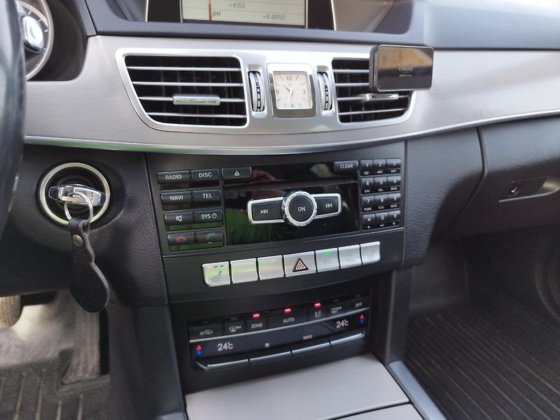 Mercedes-Benz Třídy E E200 NATURAL GAS CNG - fotka 18 z 28