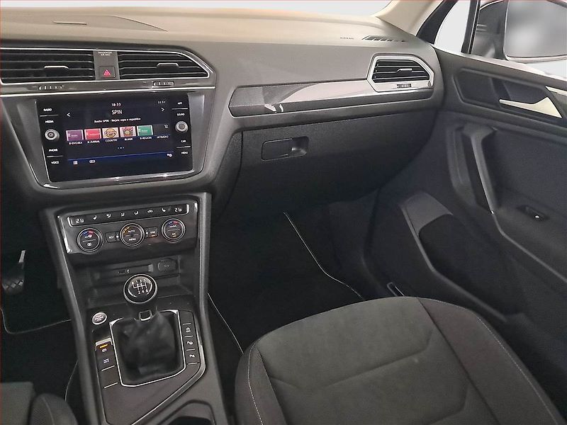 Volkswagen Tiguan (2019) Comfortline 1.5 TSI - fotka 8 z 16