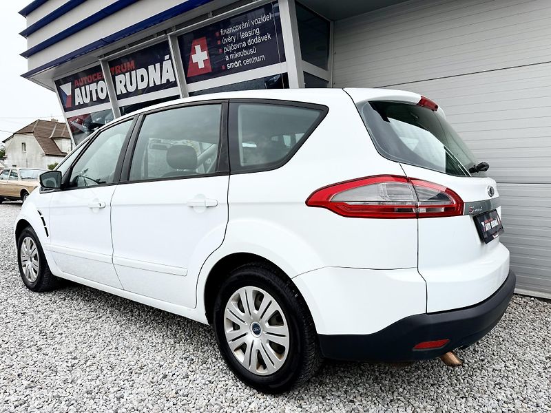 Ford S-MAX 1,6 SCTi AKCE ! - fotka 11 z 27