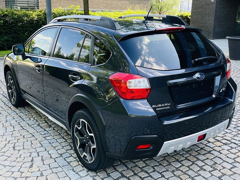 Subaru XV 2.0i 4x4 AUT 1MAJITEL SERVISKA - fotka 17 z 48