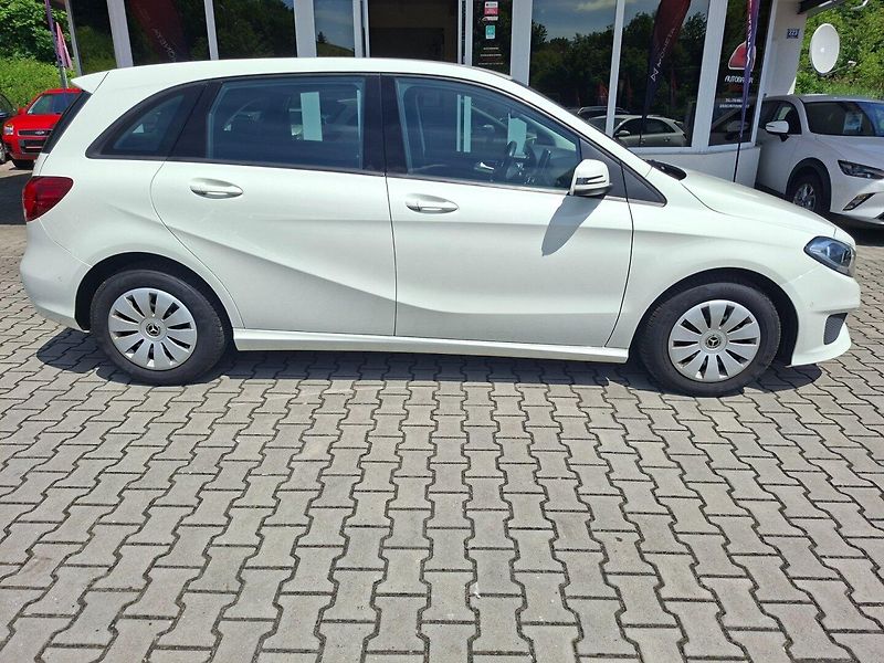 Mercedes-Benz Třídy B (2017) B 180D 80kW -S.KNIHA-SENZORY - fotka 9 z 49