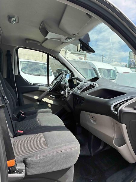 Ford Transit Custom (2015) L1-H1, 6 MÍST, KLIMA + TZ - fotka 10 z 13