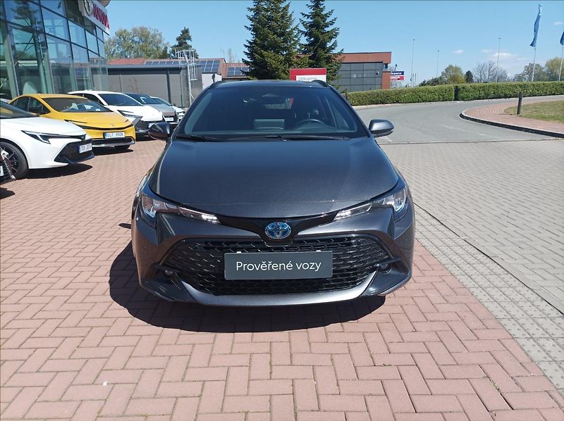 Toyota Corolla 2,0 Comfort Tech - fotka 6 z 20