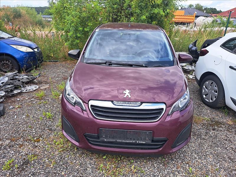 Peugeot 108 1,0 i - fotka 3 z 28