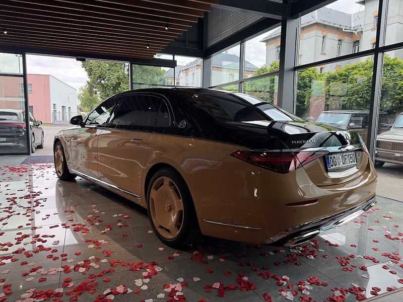 Mercedes-Benz Třídy S Maybach S 680 4M VIRGIL ABLOH - fotka 6 z 28