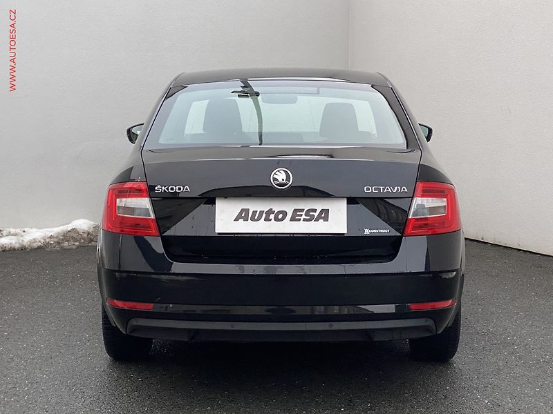 Škoda Octavia (2019) 1.6 TDi, ČR, Ambition, +kola - fotka 5 z 17