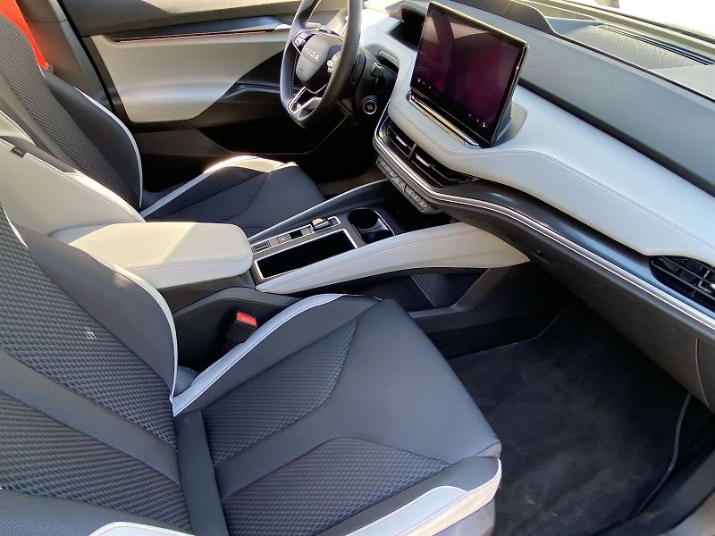 Škoda Elroq (2026) 85 Premium Selection - fotka 11 z 39