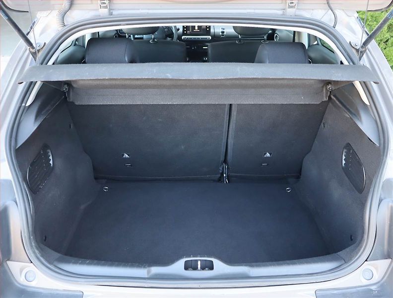 Citroën C4 Cactus (2017) 1.2 PureTech, LPG, Serv.kniha - fotka 14 z 22