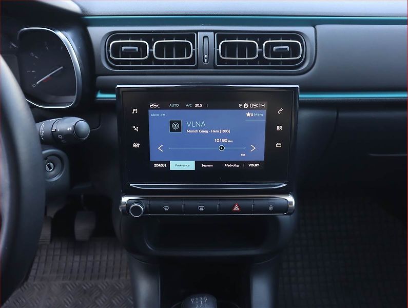Citroën C3 (2021) 1.2 PureTech, Serv.kniha - fotka 12 z 18