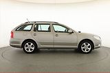 Škoda Octavia (2011) 1.6 TDI, Serv.kniha, Tempomat - náhled 6