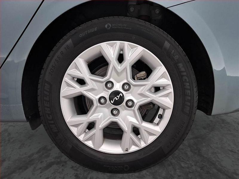 Kia Ceed (2023) Spin 1.0 T-GDI, SPIN, DPH - fotka 14 z 23