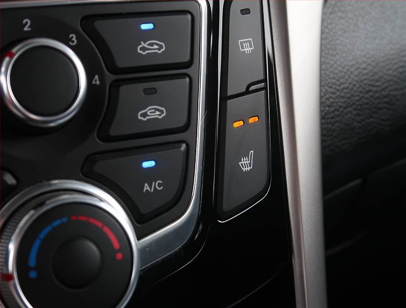 Hyundai i30 (2012) 1.6 GDI, Serv.kniha, Tempomat - fotka 17 z 18