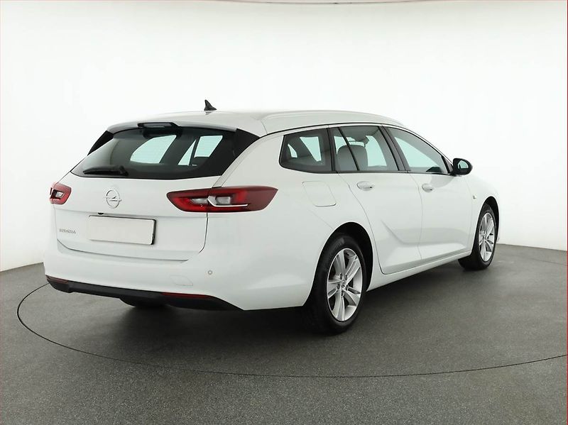 Opel Insignia (2021) 1.5 CDTI, Serv.kniha, Tempomat - fotka 5 z 19