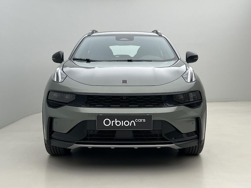 Lynk & Co 01 CORE PHEV AUT CZ 1.maj - fotka 13 z 48
