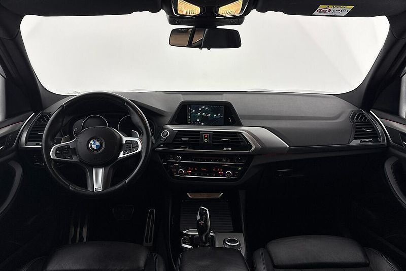 BMW X3 2.0i - fotka 8 z 26