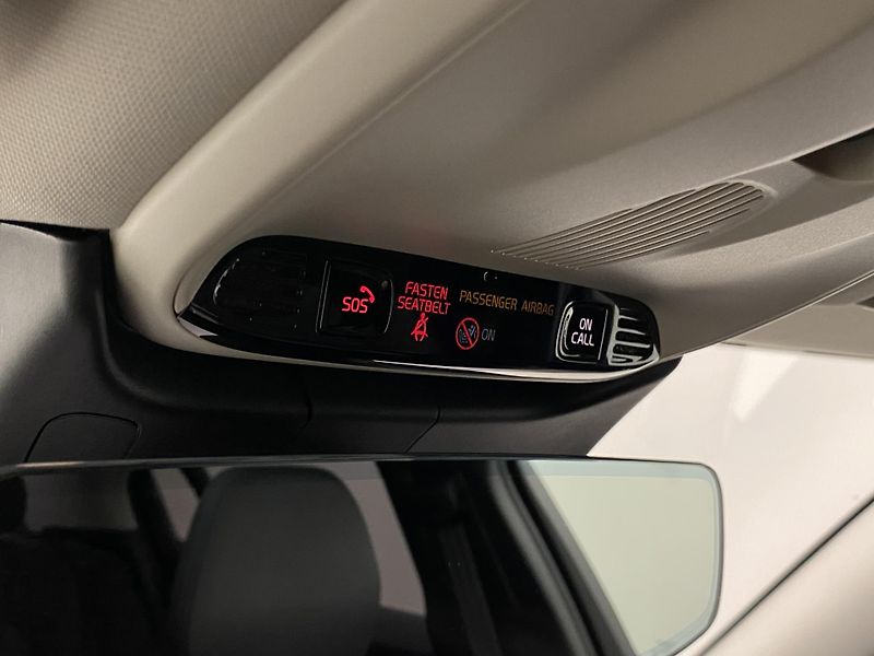 Volvo S60 B5 INSCRIPTION AUT REZERVACE - fotka 31 z 46