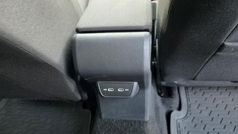 Volkswagen Taigo (2023) 1.0 TSI 81kW Life tažné - fotka 14 z 33