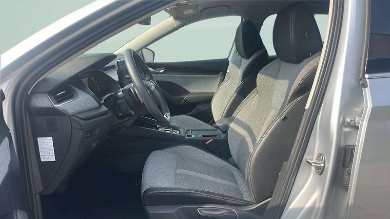 Škoda Octavia Combi Top Selection 2,0TDI 110 - fotka 6 z 31