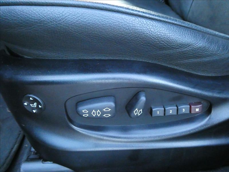 BMW X3 2,0 d xDrive 130kW,automat,TZ - fotka 28 z 38