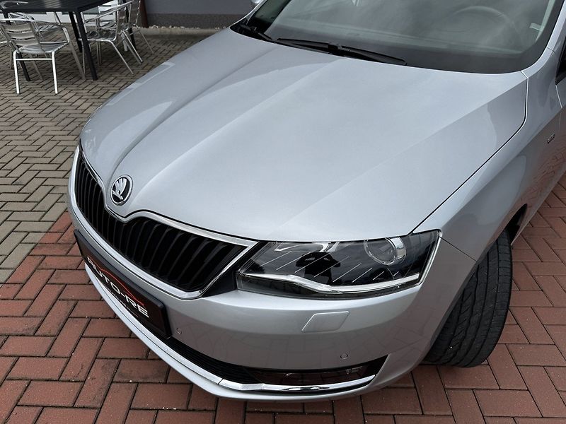 Škoda Rapid (2018) 1.0TSi Xenony Digi Klima DAB - fotka 34 z 48