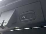 Volvo XC60 B4 AWD R-Design H&K, TZ - náhled 21