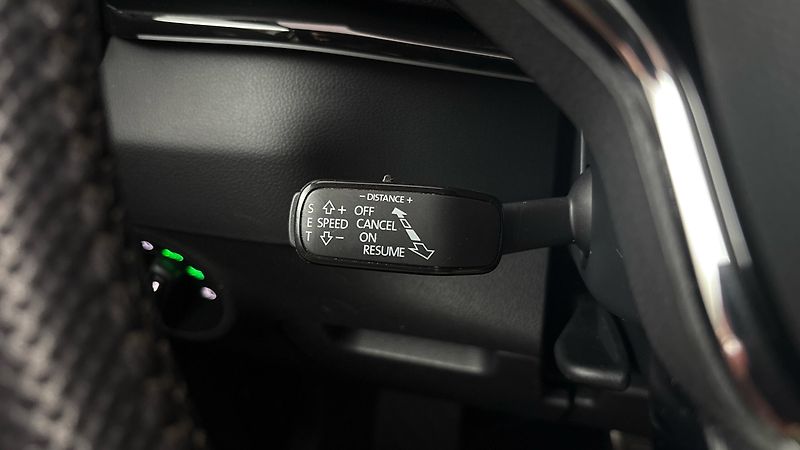 Škoda Karoq 2.0 TDI DSG 4x4 Sportline Excl - fotka 14 z 32