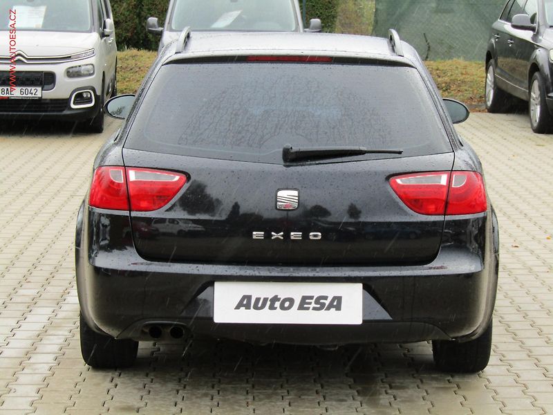 Seat Exeo (2010) 2.0 TDi, ČR, autoAC - fotka 5 z 14