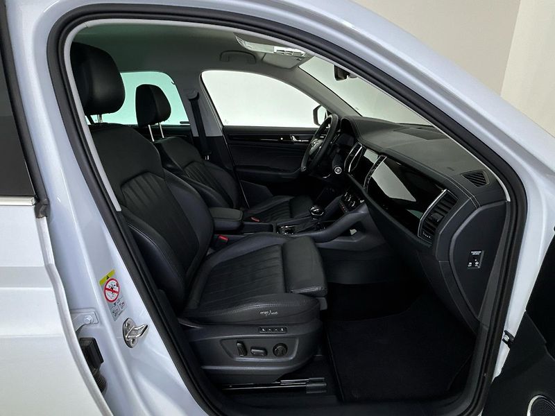 Škoda Kodiaq Laurin & Klement 4x4 DSG - fotka 9 z 31
