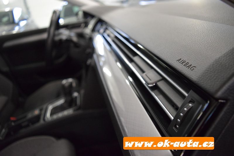 Volkswagen Passat 2.0 TDI BREAK LIFE DSG 2023 - fotka 34 z 52
