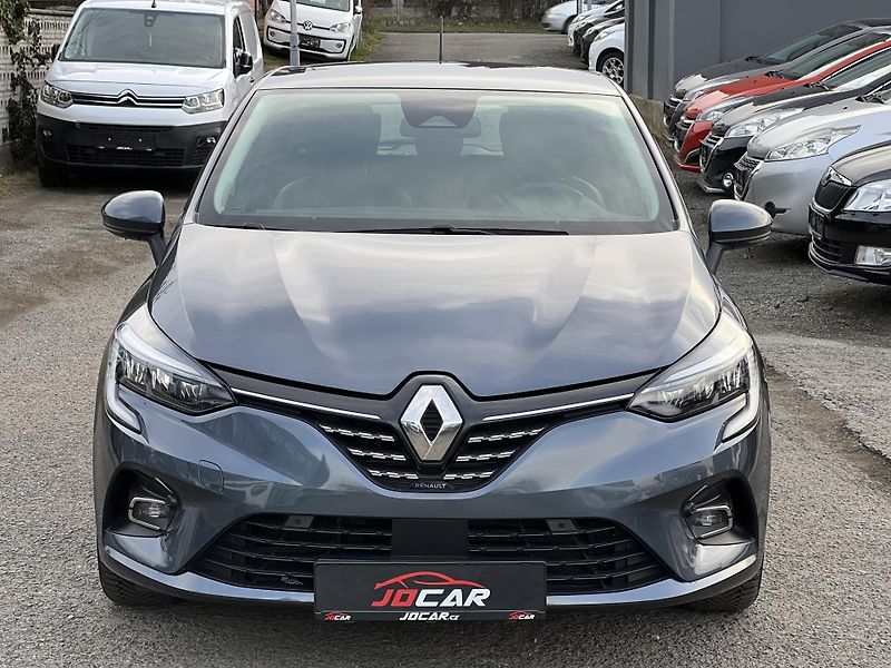 Renault Clio 1.6i E-TECH HYBRID AUTOMAT - fotka 2 z 33