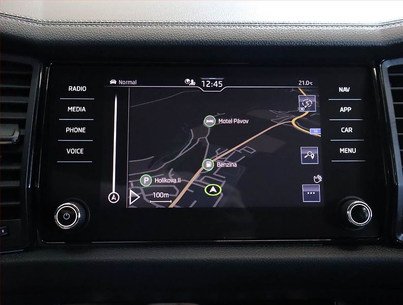 Škoda Kodiaq (2023) 2.0 TSI - fotka 19 z 32