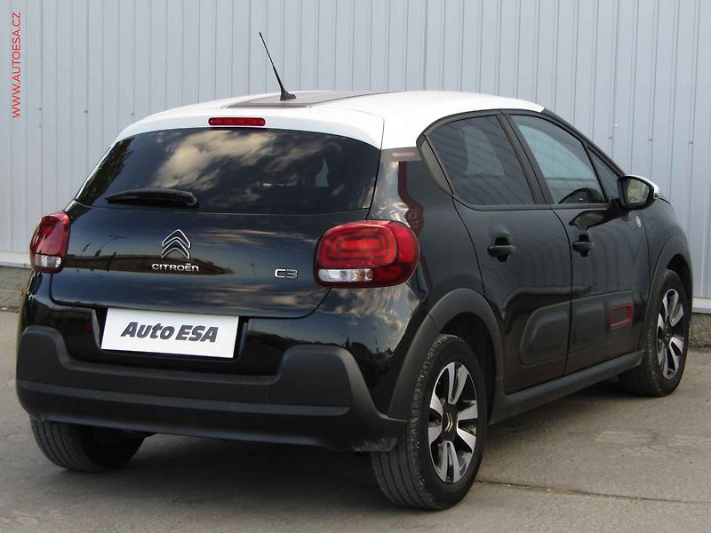 Citroën C3 (2021) 1.2 PT, AC. LED, park.asist - fotka 4 z 20
