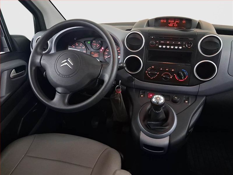Citroën Berlingo (2011) 1.6 HDi, 5Míst, ČR - fotka 7 z 16