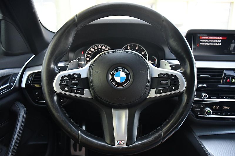 BMW Řada 5 530D M-SPORT 2xKOLA  - fotka 29 z 53