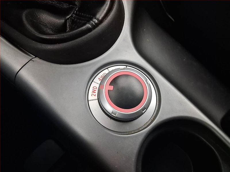 Mitsubishi Outlander (2013) 2.2 DI-D, 4X4, 7 míst - fotka 18 z 21