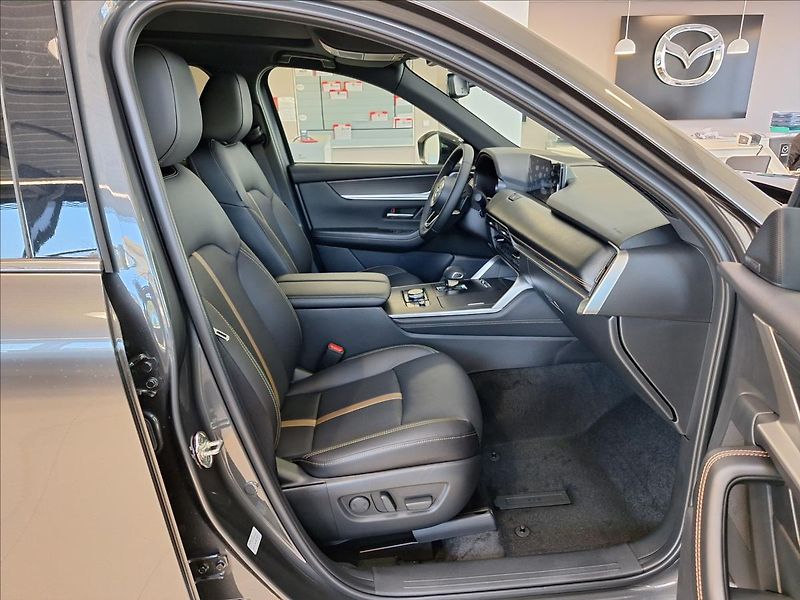Mazda CX-80 (2026) 3.3 D 254k AWD AT8 HOMURA PLUS - fotka 5 z 17