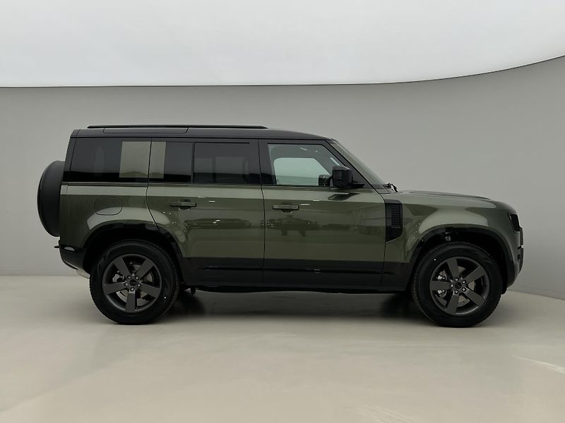 Land Rover Defender (2026) 110 D250 X-DYNAMIC SE AWD Aut - fotka 7 z 48