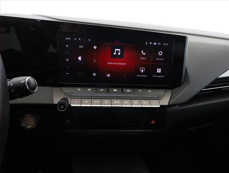 Opel Astra (2022) GS-Line Plug-in-Hybrid 1.6 T - fotka 10 z 19